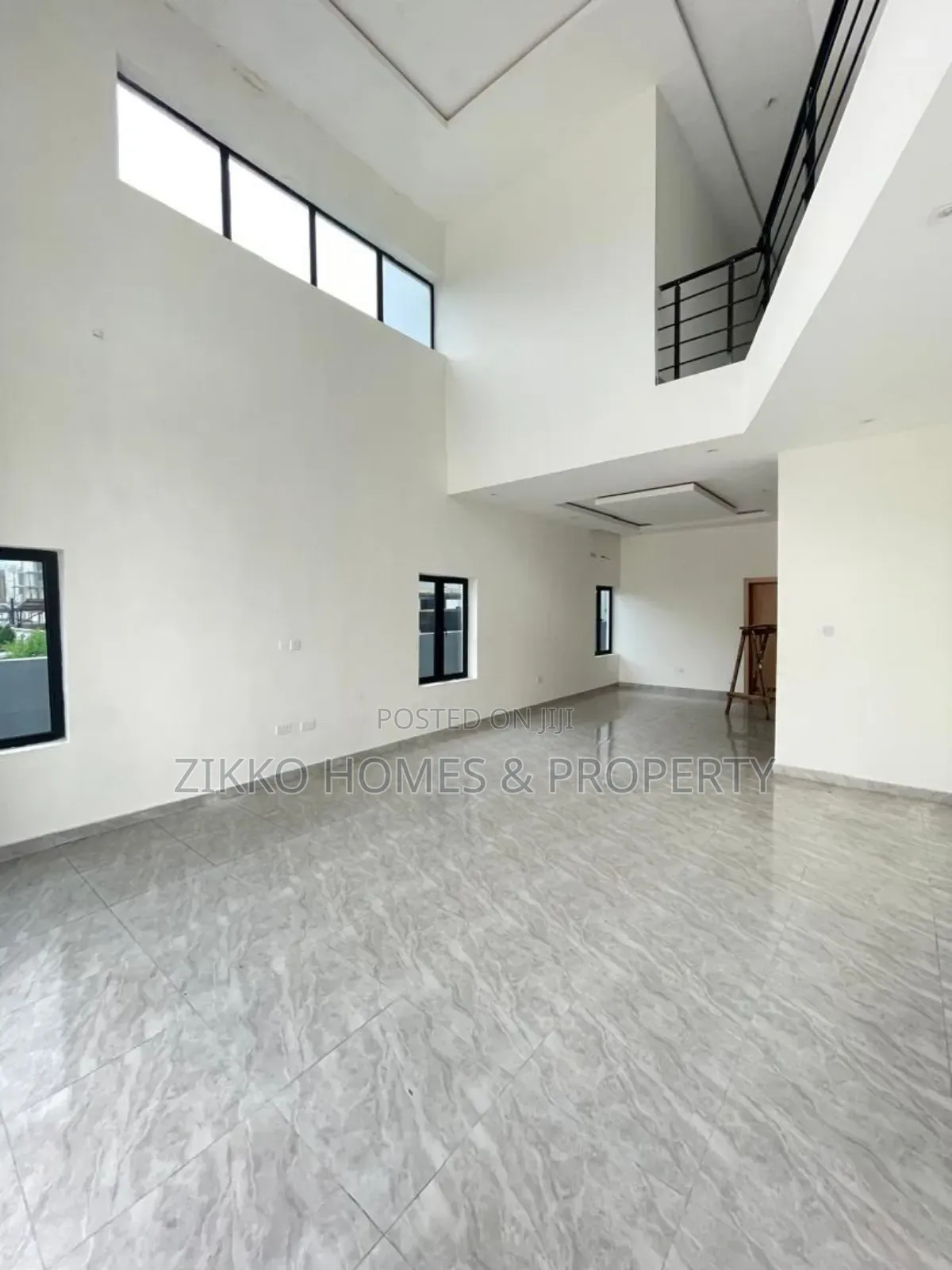 5bed Fully Detached Duplex at Ikota for Sale in Ikota