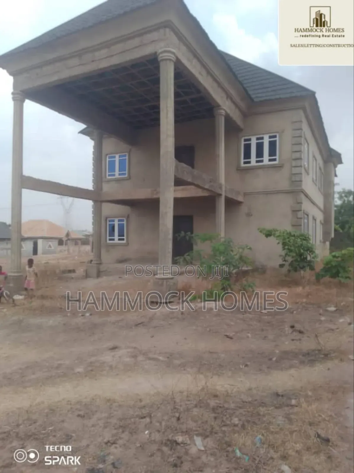 5bdrm Duplex in Ojoo for sale in Ojoo