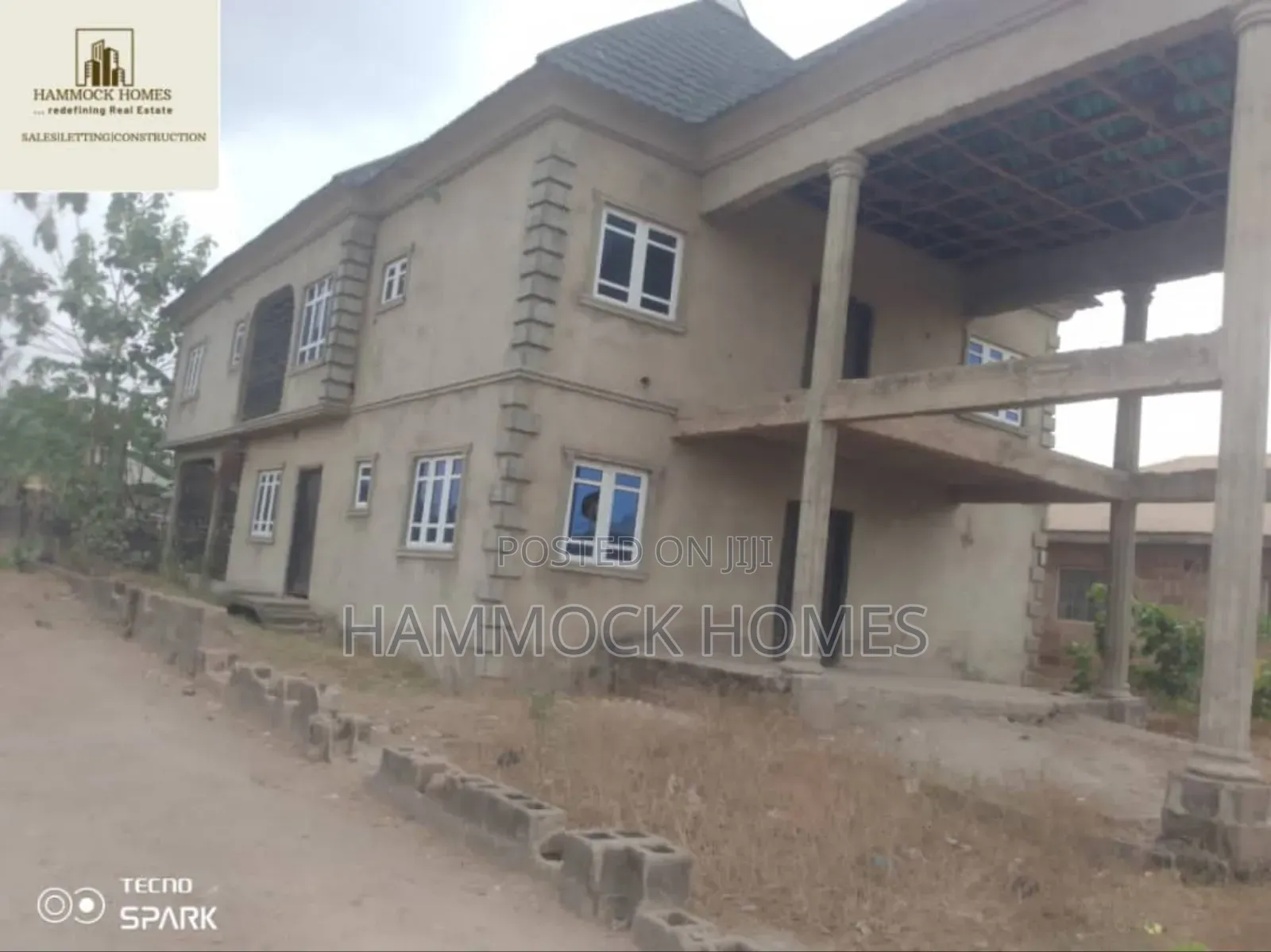 5bdrm Duplex in Ojoo for sale in Ojoo
