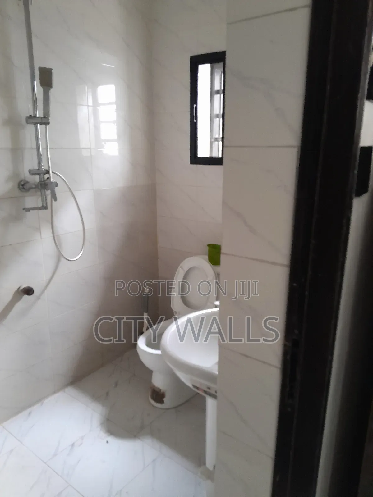 2bdrm Block of Flats in Seaside Estate, Badore for rent in Badore