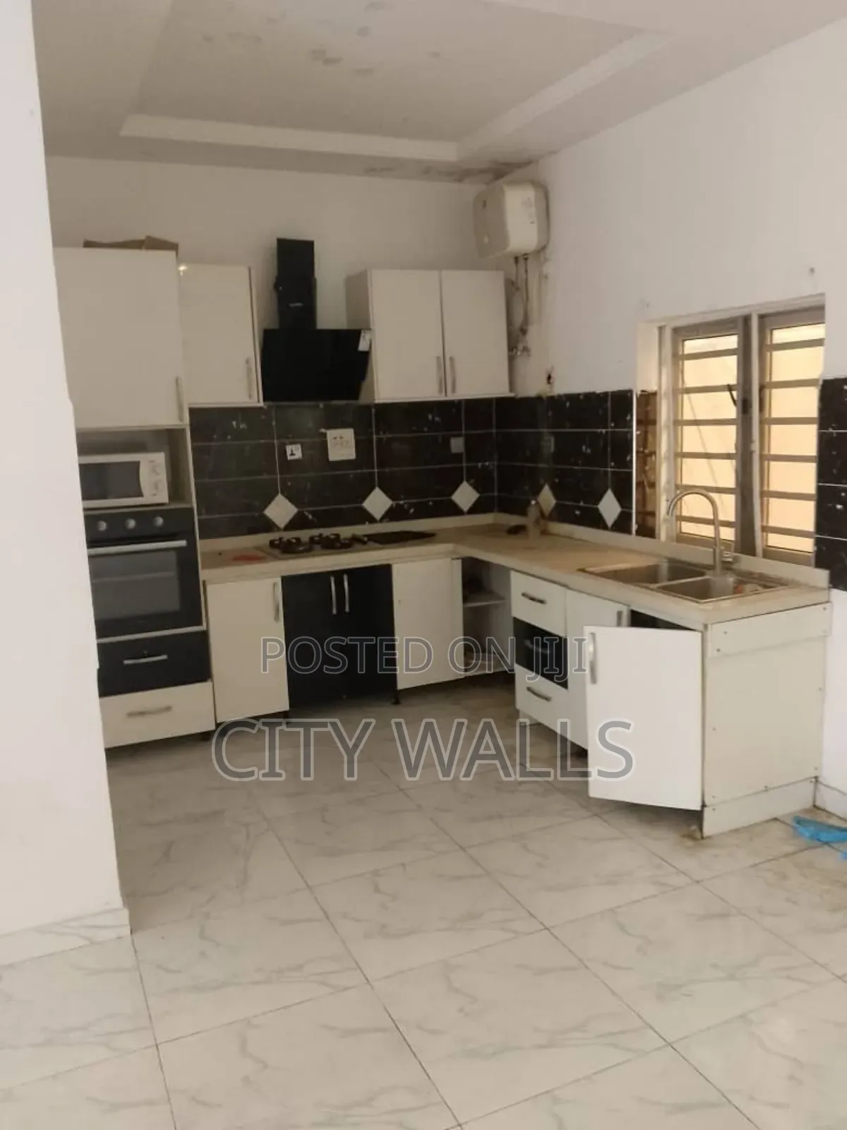 2bdrm Block of Flats in Agungi for rent in Agungi