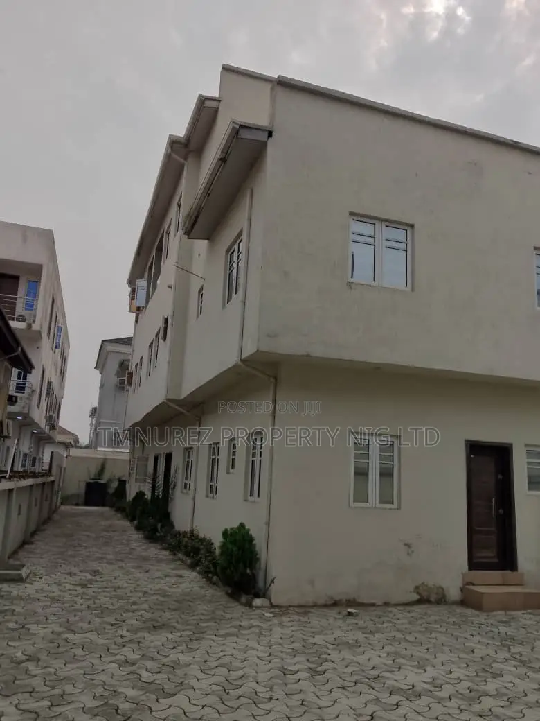 5bedroom Duplex for Rents in Lekki Phase1 in Lekki Phase 1