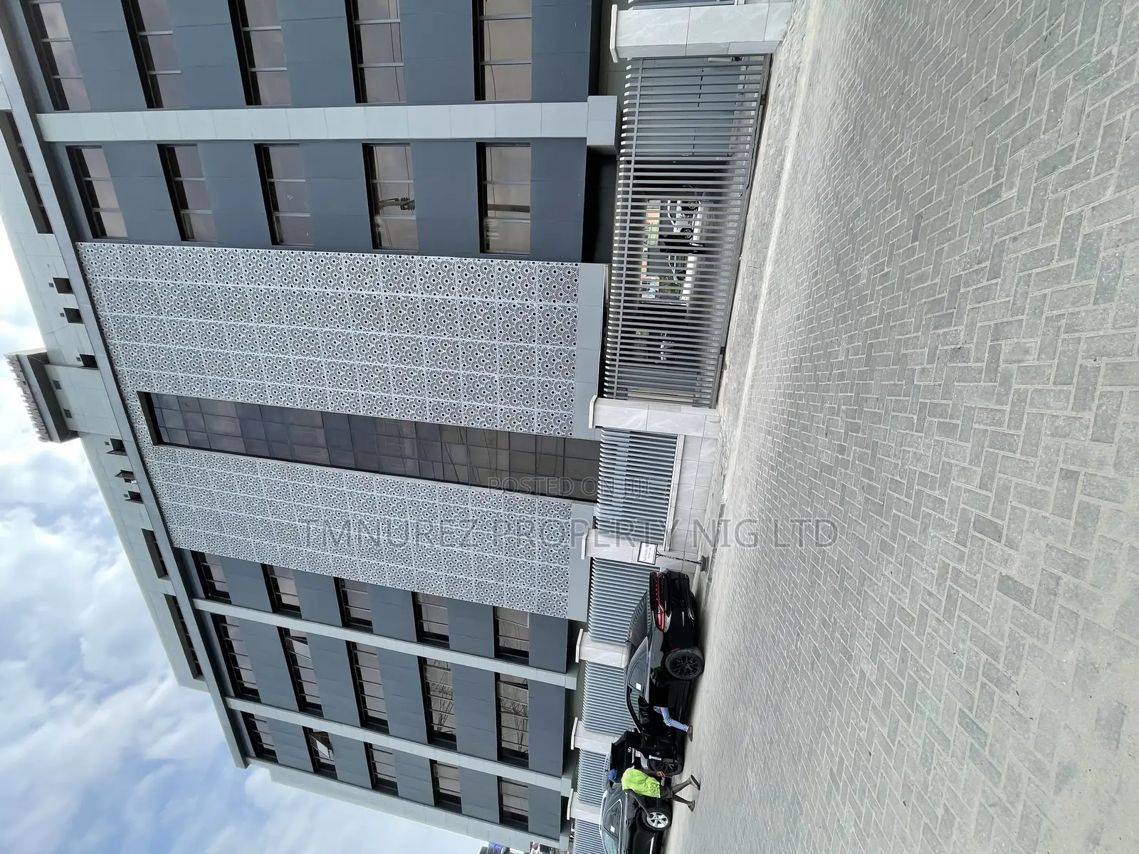 Office Space for Rent at Lekki Phase1 in Lekki Phase 1