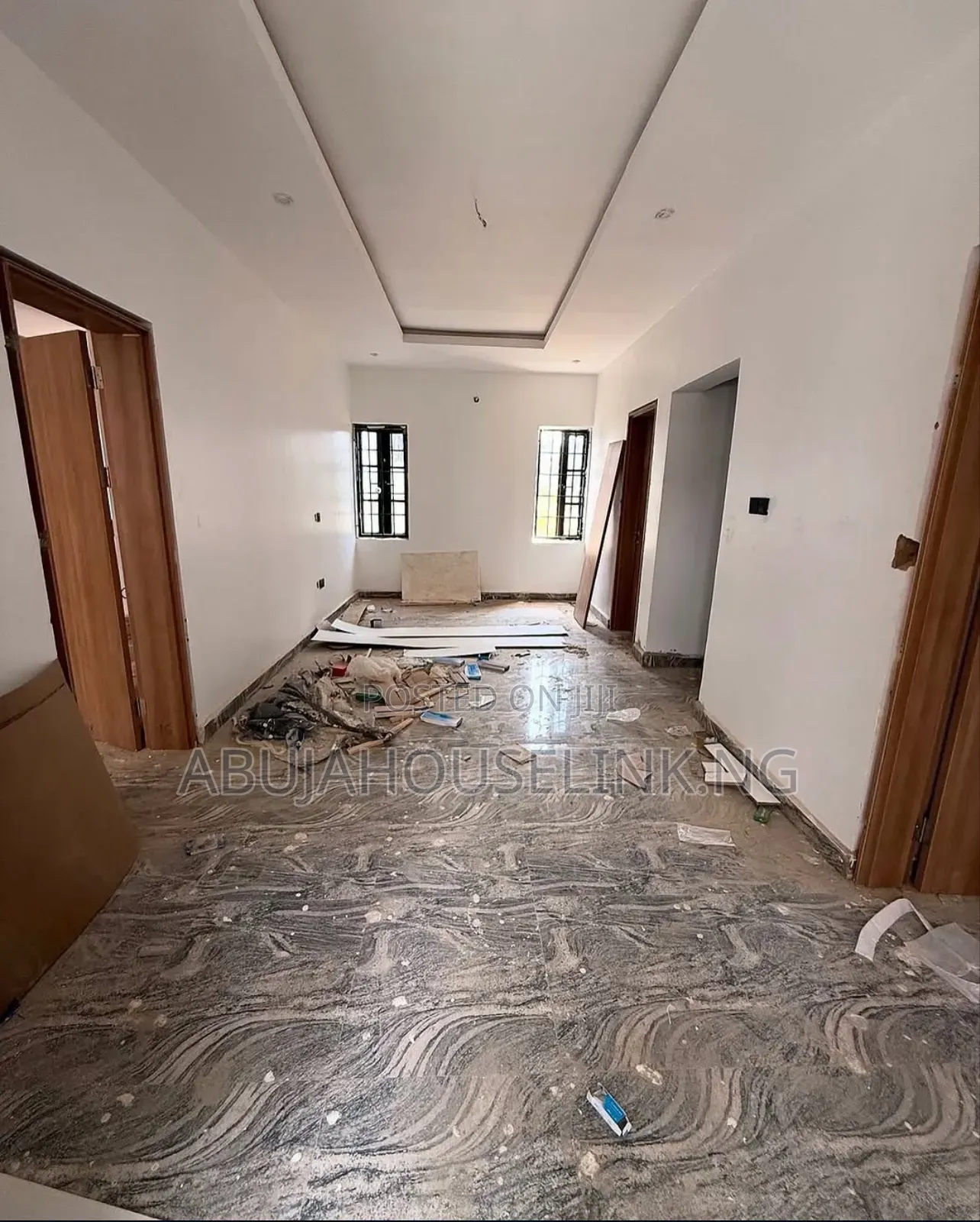 4bdrm Townhouse/Terrace In Guzape Main Abuja For Sale in Guzape District