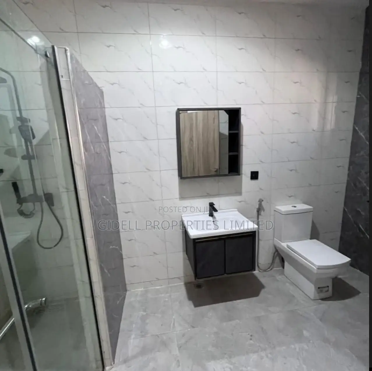 4bdrm Townhouse/Terrace in Zone 4 / Wuse for sale in Zone 4 / Wuse