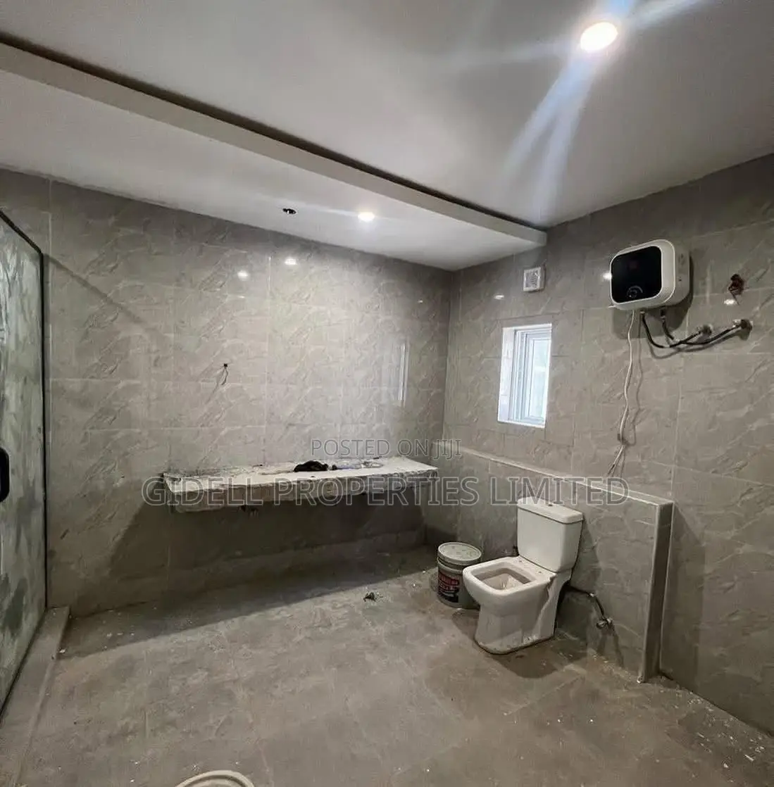 6bdrm Duplex in Kaura for sale in Kaura