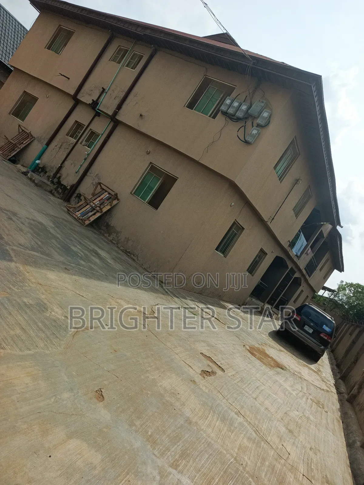 3bdrm Block of Flats in Egan for sale in Egan