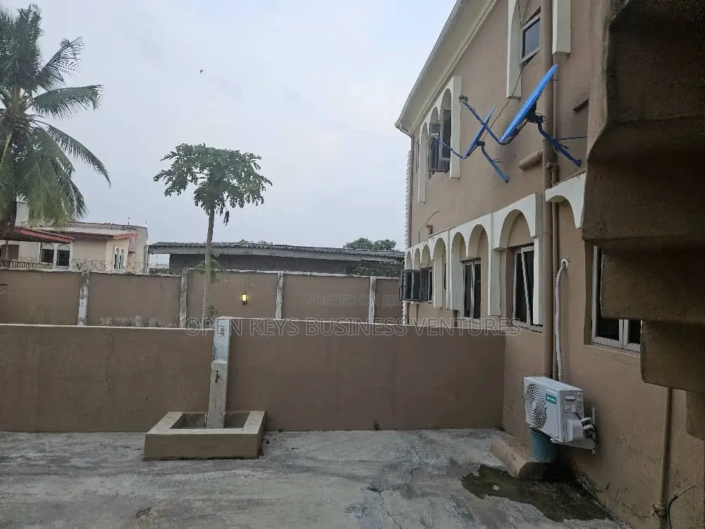 3bdrm House in Oluyole Estate for sale in Oluyole Estate