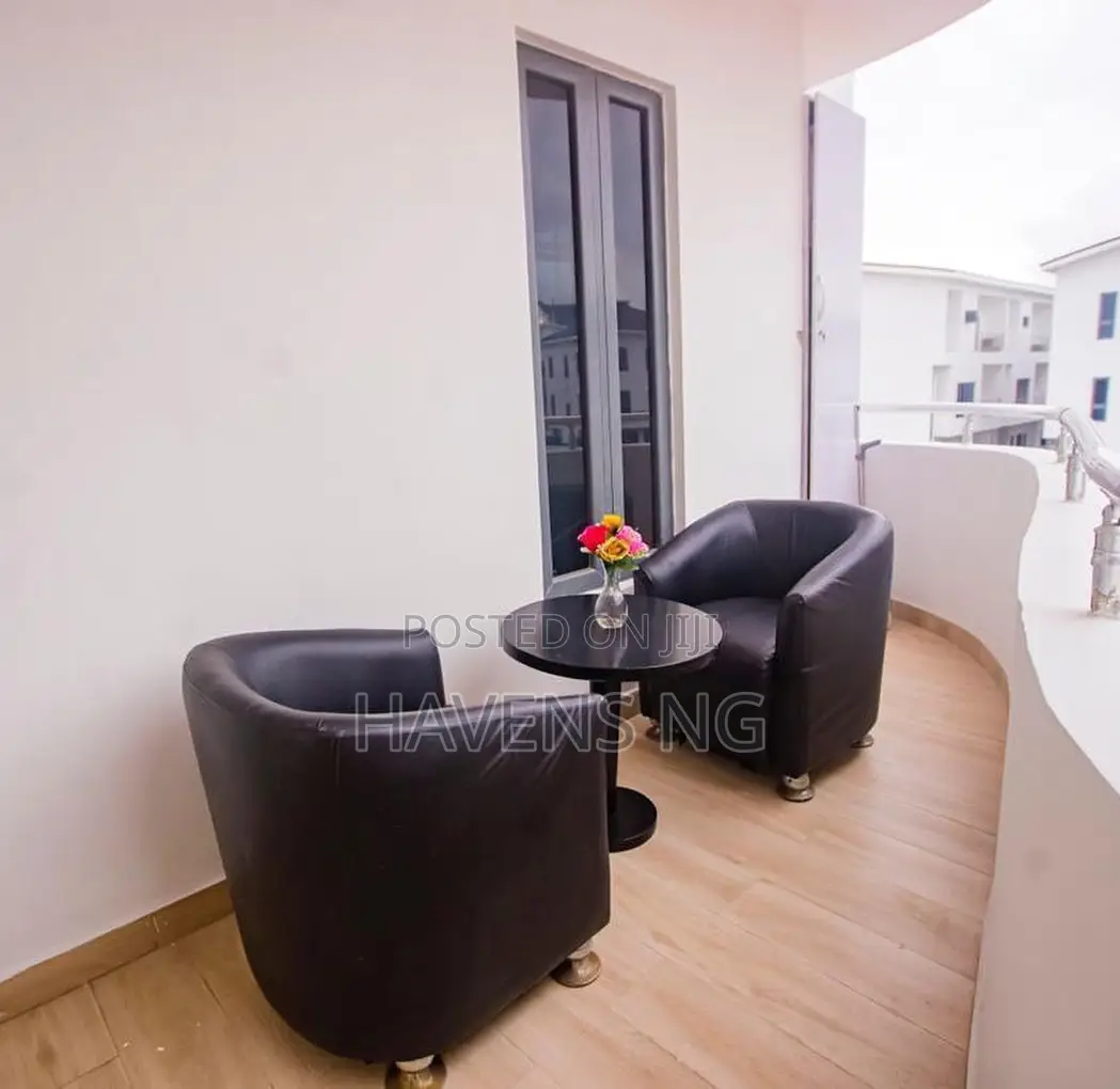 Modern 1-Bedroom Apartment in Lekki Phase 1
