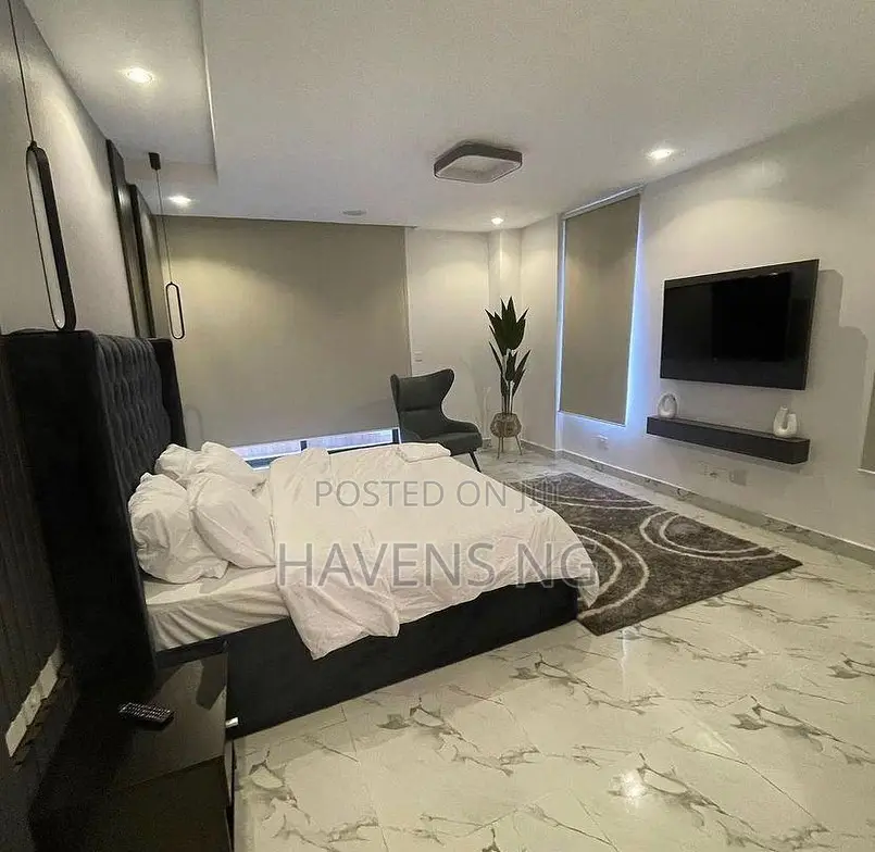 Modern 1-Bedroom Apartment in Lekki Phase 1