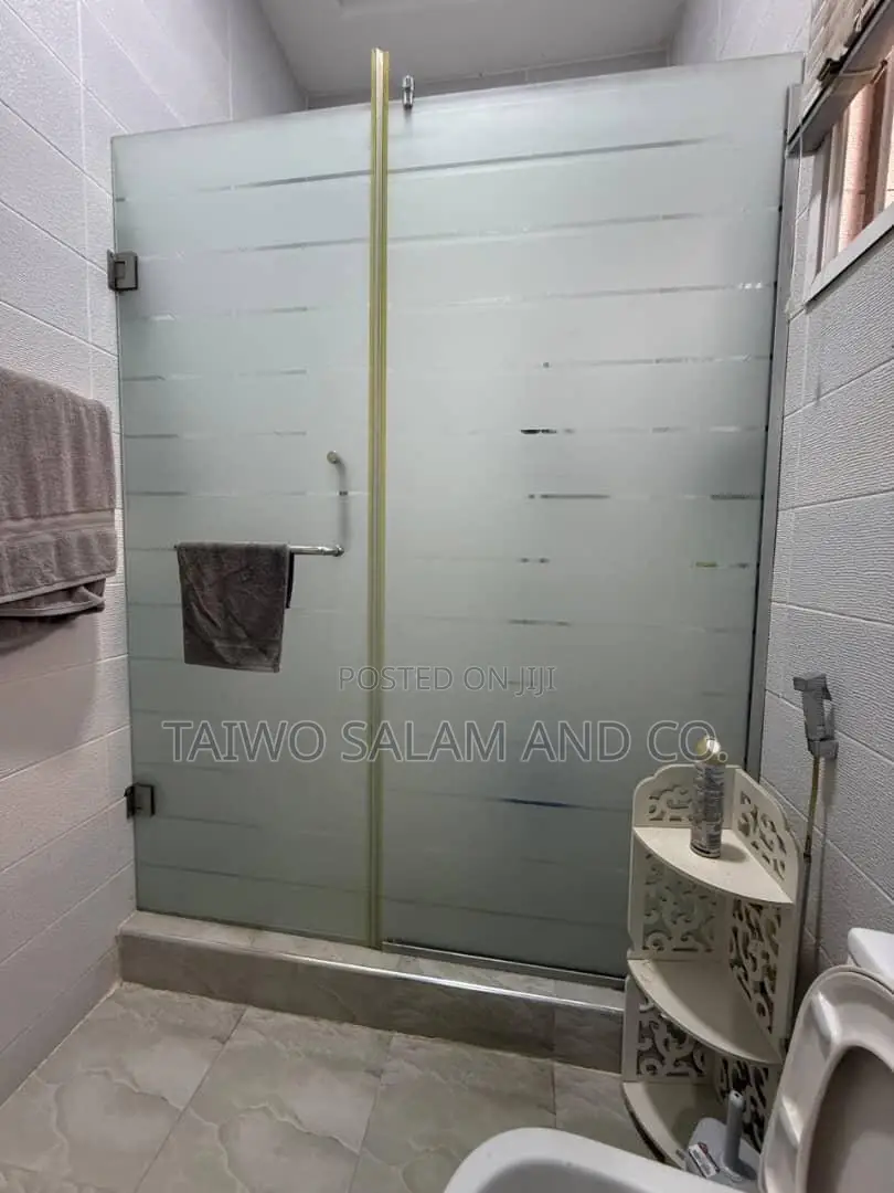 Furnished 5bdrm Duplex in Samonda for sale in Samonda