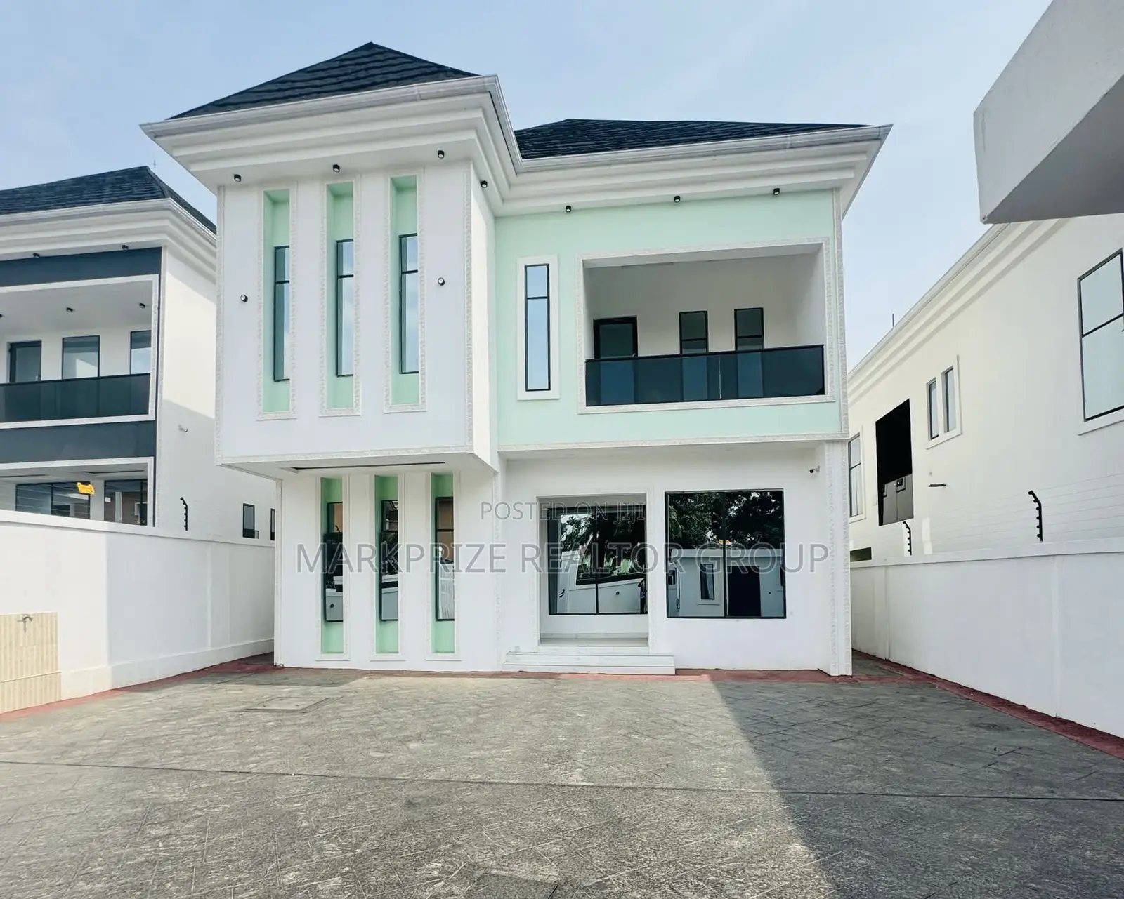 5bdrm Duplex in Omole Phase 1 Lagos for sale in Omole Phase 1