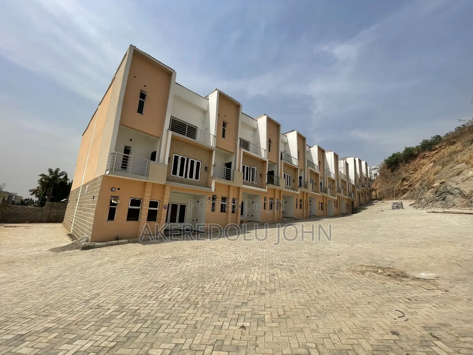 4bdrm Townhouse/Terrace in Mabushi for sale in Mabushi