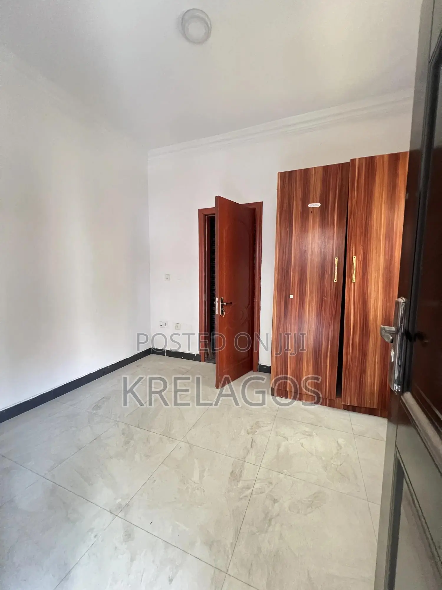 3bdrm Apartment in Chevron for sale in Chevron