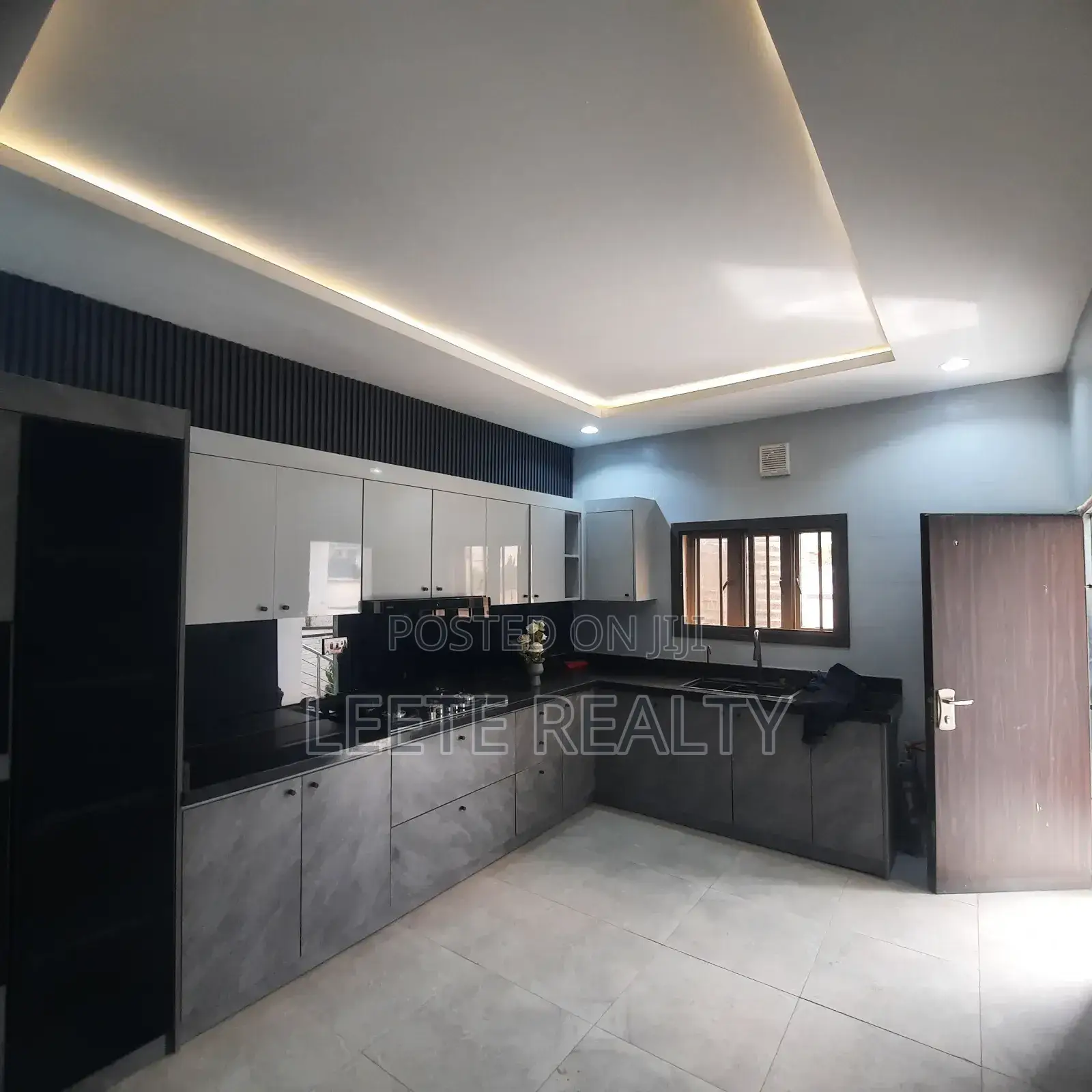 Furnished 4bdrm Townhouse/Terrace in Zone 4 / Wuse for sale in Zone 4 / Wuse