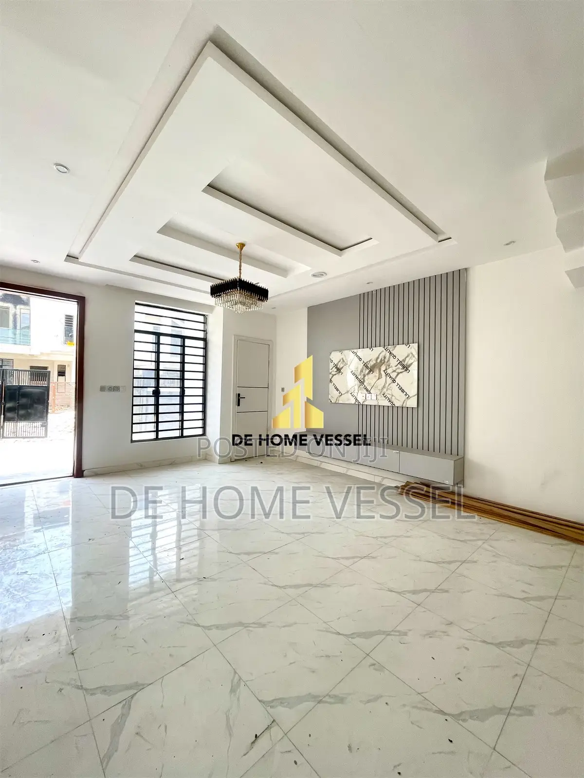 4bdrm Duplex in Ikota for sale in Ikota