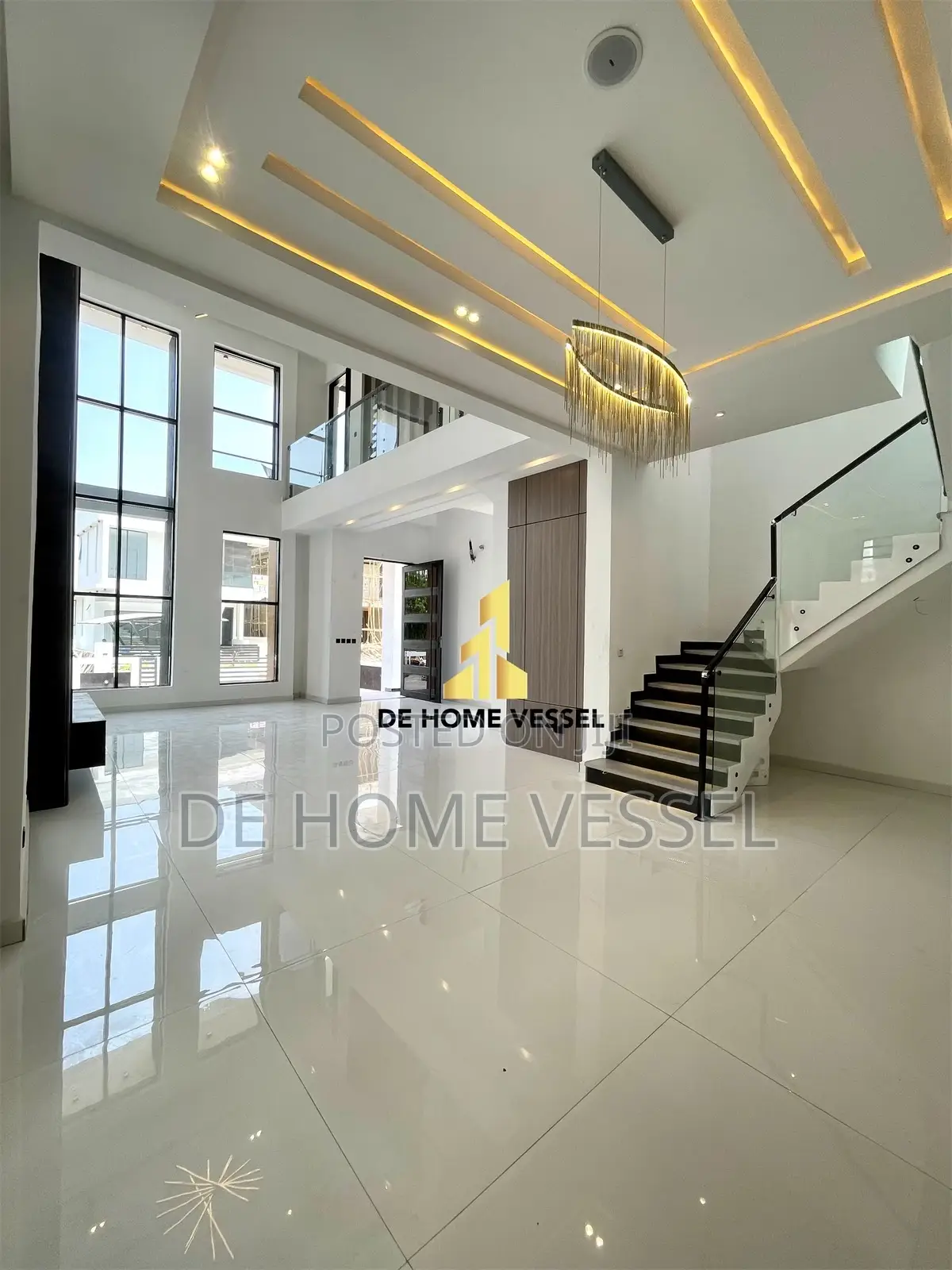 5bdrm Duplex in Lekki for sale in Lekki