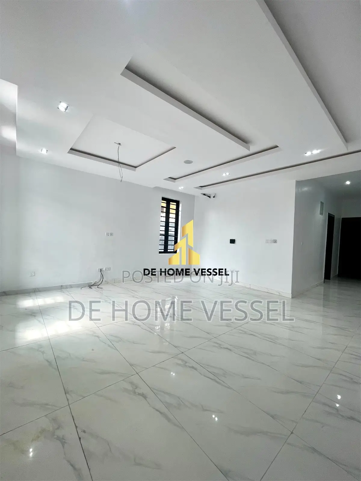 4bdrm Duplex in Agungi for sale in Agungi