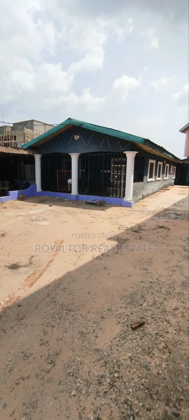 Furnished 7bdrm Bungalow in Royaltor Real Estate, Benin City for sale in Benin City