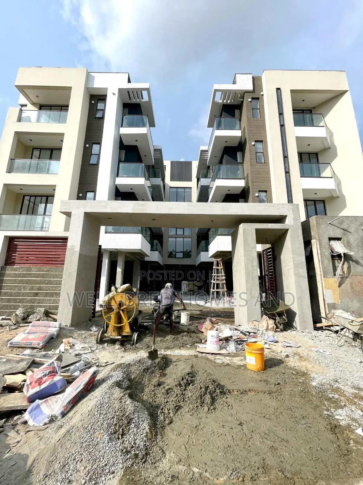 3bdrm Apartment in Lekki Phase 1 for sale in Lekki Phase 1