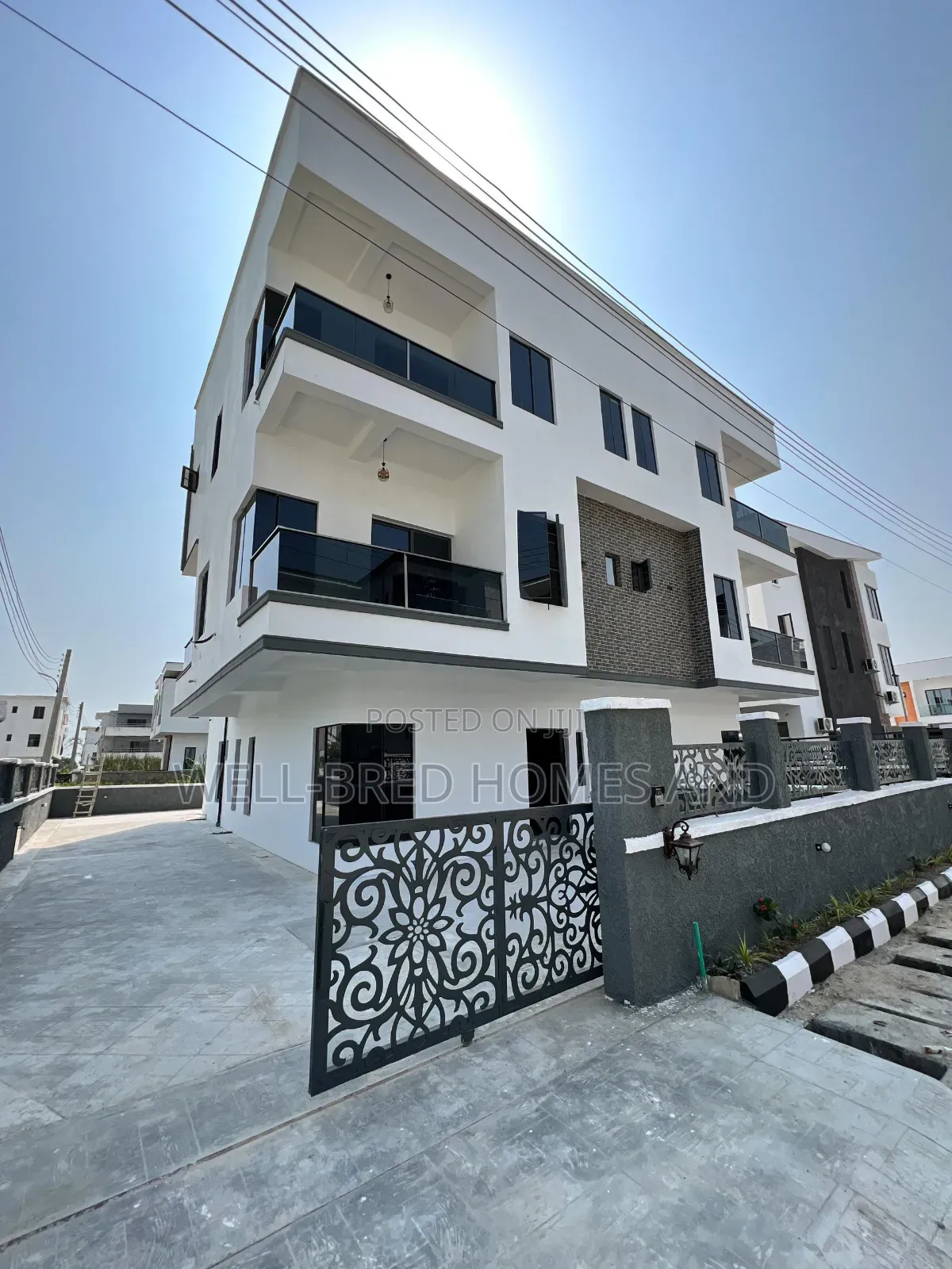 4bdrm Duplex in Orchid Lekki Lagos for sale in Lekki