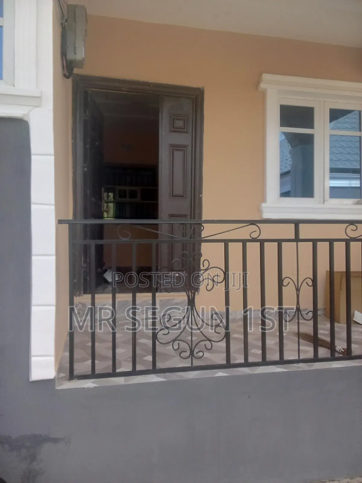 Studio Apartment in Ado Residential, Akala Express for rent in Akala Express