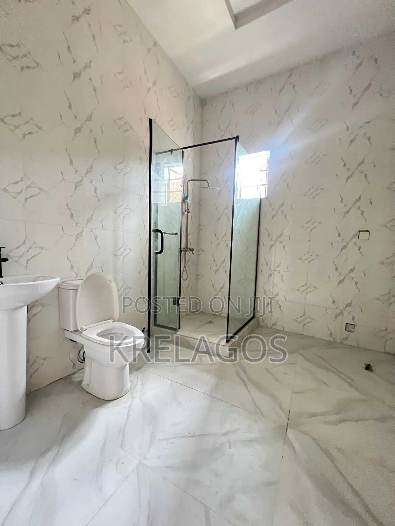 4bdrm Duplex in Abraham Adesanya Estate for sale in Abraham Adesanya Estate