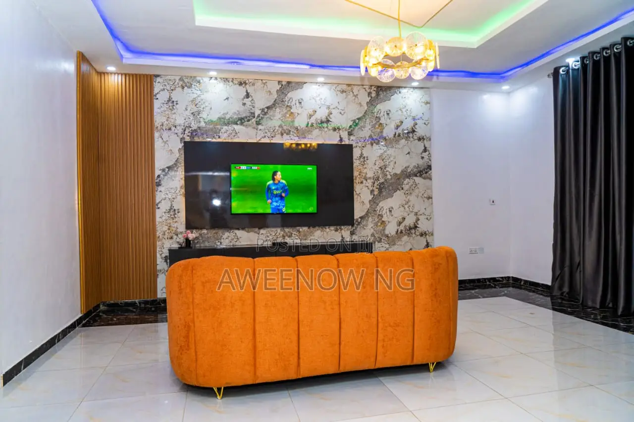 1 Bedroom Duplex in GRA Phase 2 Shangisha