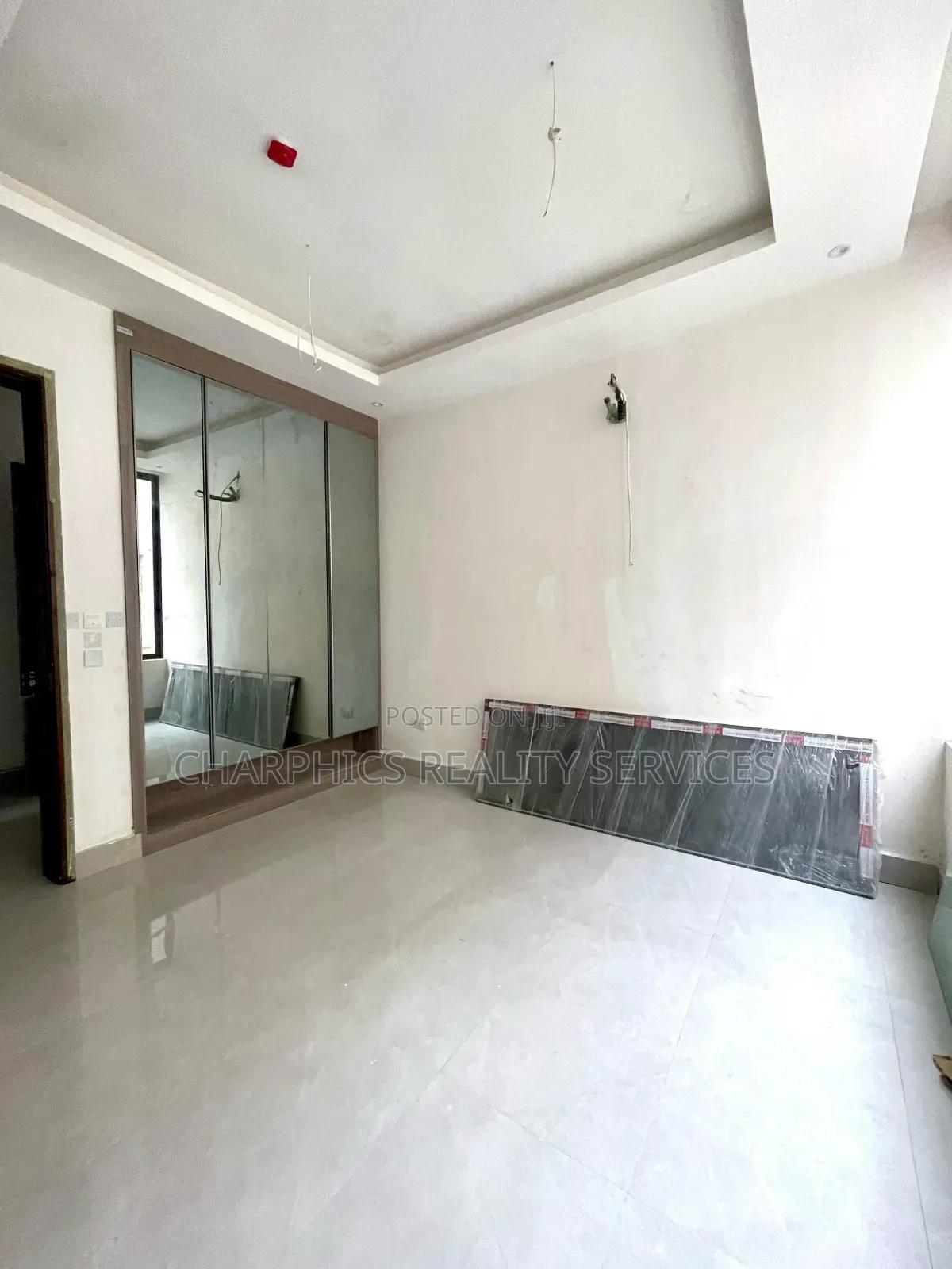 3bdrm Apartment in Lekki Phase 1 for sale in Lekki Phase 1