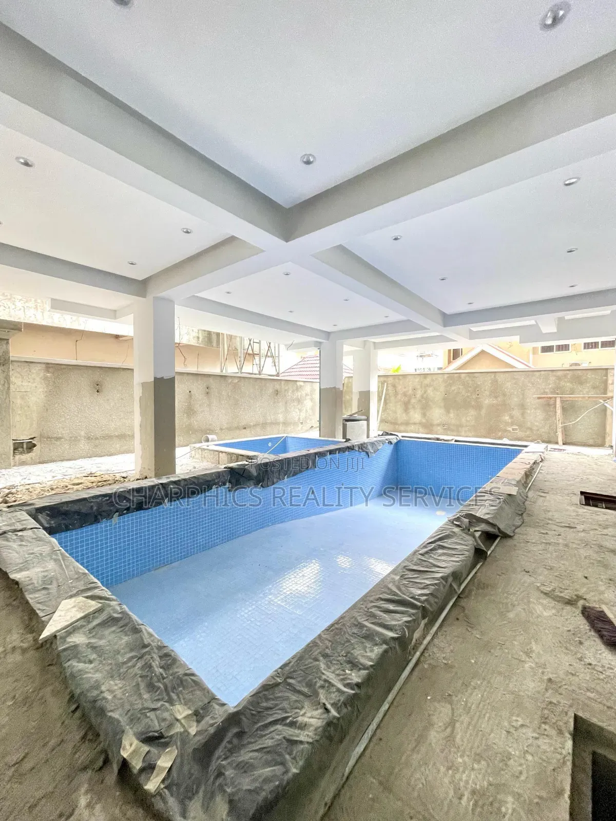 3bdrm Apartment in Lekki Phase 1 for sale in Lekki Phase 1
