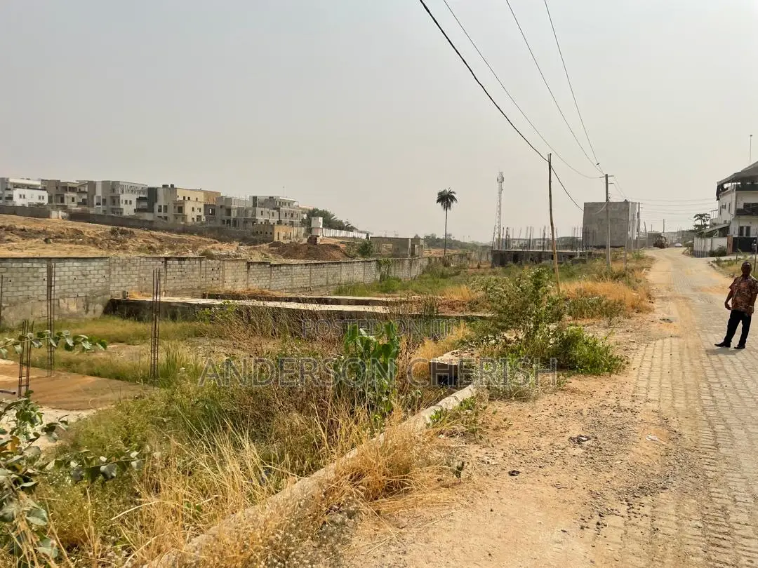 Estate Land With Foundation DPC Done in Life Camp