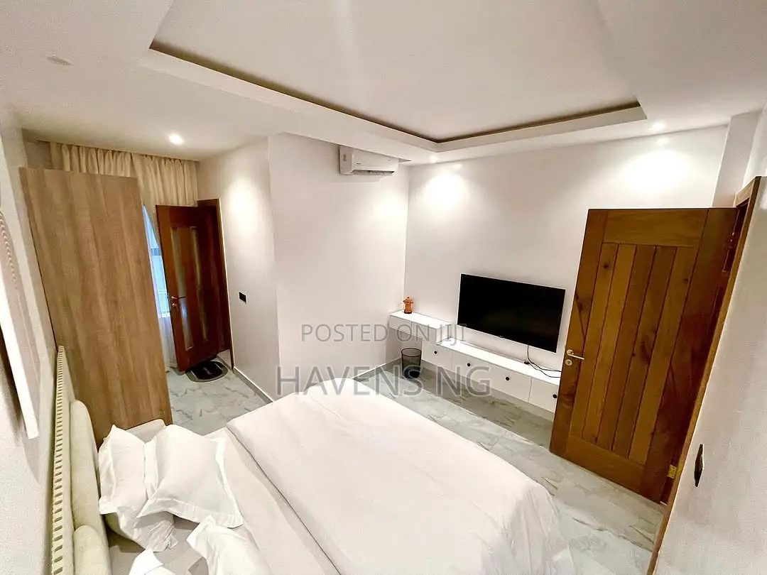 Brand New 2-Bedroom Maisonette With Ps5 Swimming Pool in Lekki Phase 1