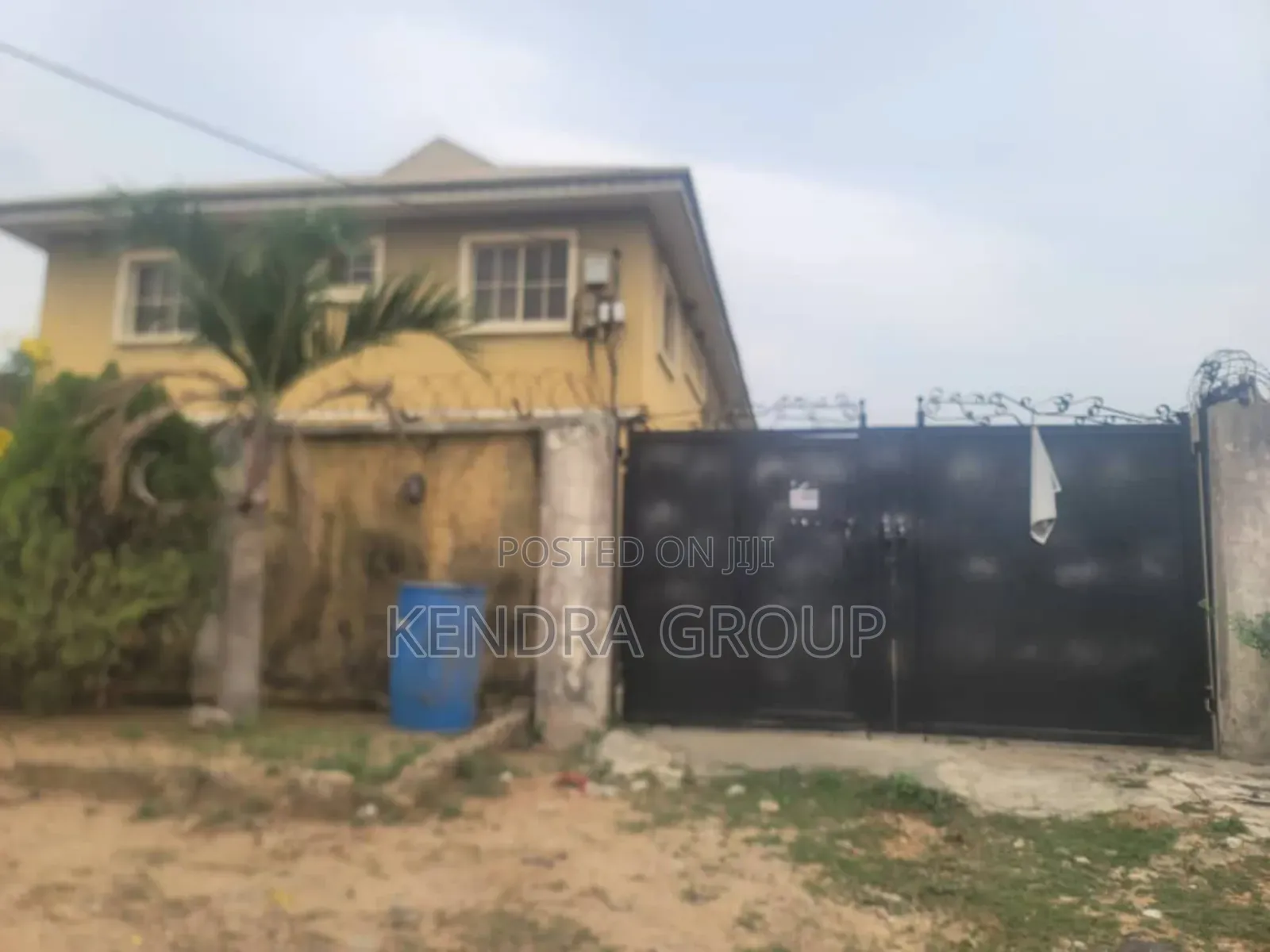 3bdrm Block of Flats in Ebute for sale in Ebute