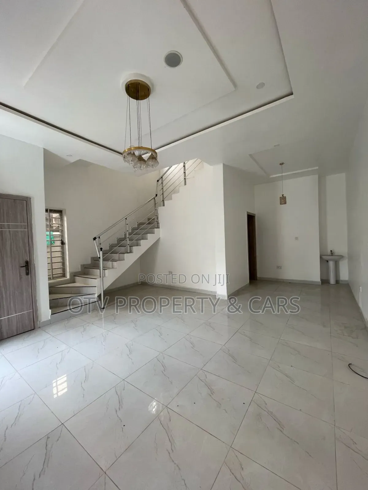 Furnished 4bdrm Townhouse/Terrace in Ikate for sale in Ikate