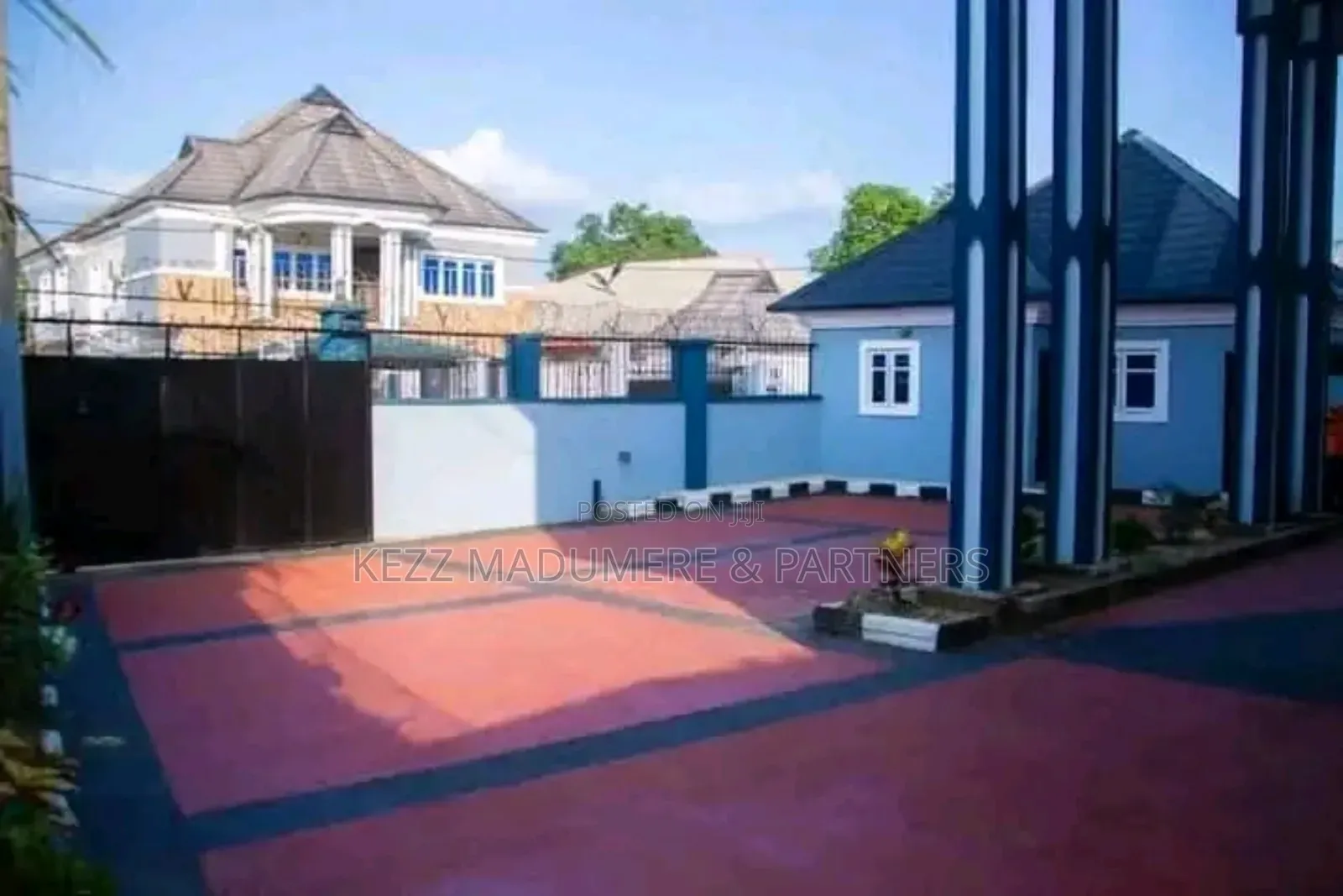 6bdrm Duplex in Off Mbak Road , Uyo for sale in Uyo
