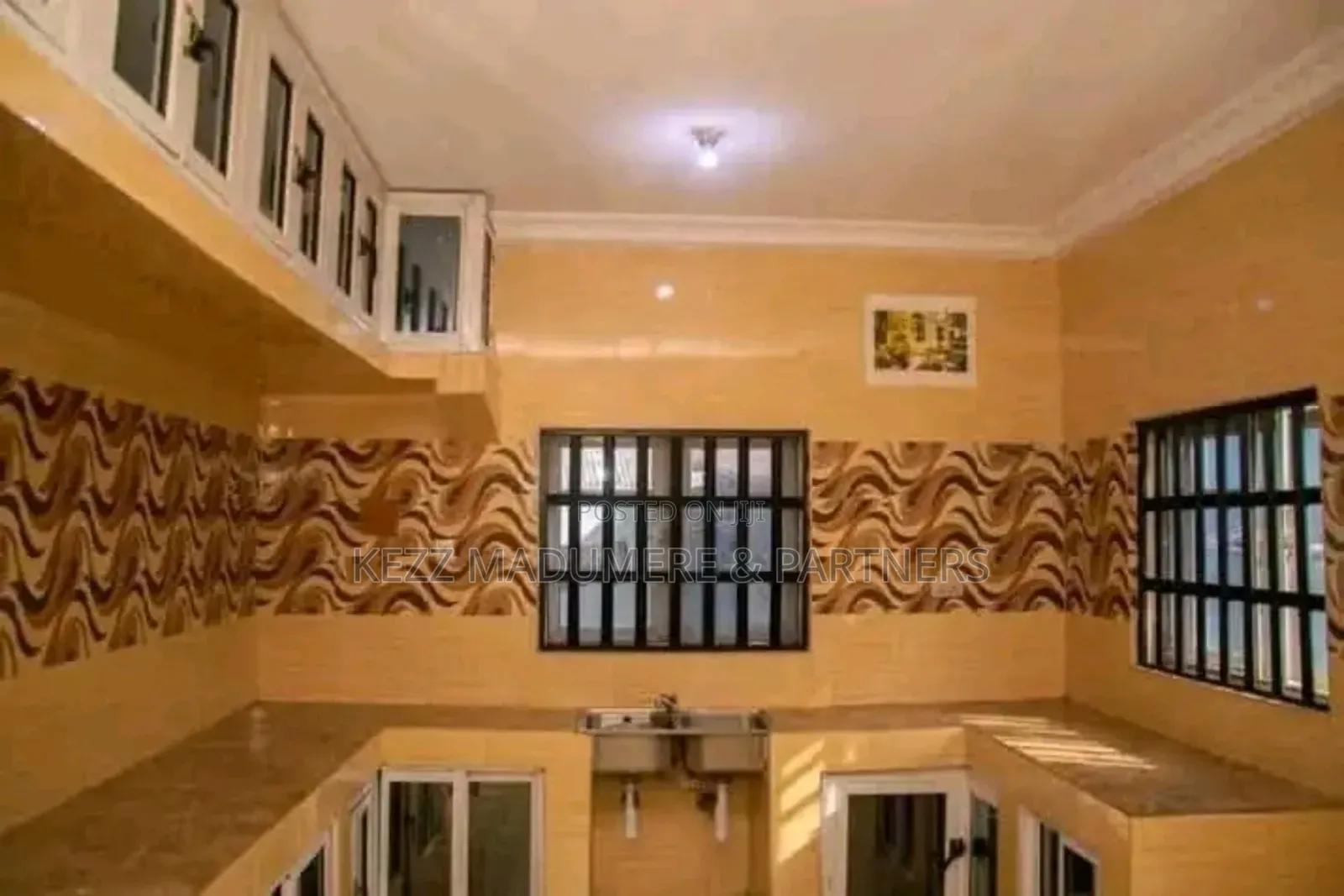 6bdrm Duplex in Off Mbak Road , Uyo for sale in Uyo