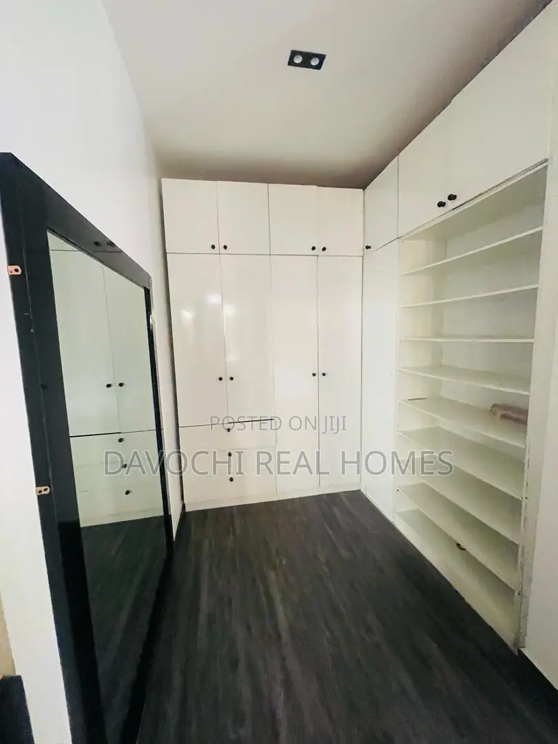 Furnished 4bdrm Duplex in Orchid Road, Lekki Phase 2 for rent in Lekki Phase 2