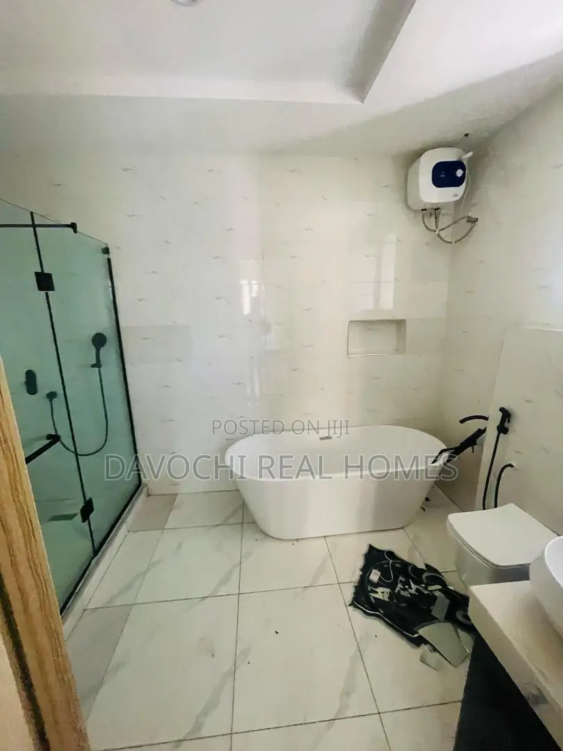 Furnished 4bdrm Duplex in Orchid Road, Lekki Phase 2 for rent in Lekki Phase 2