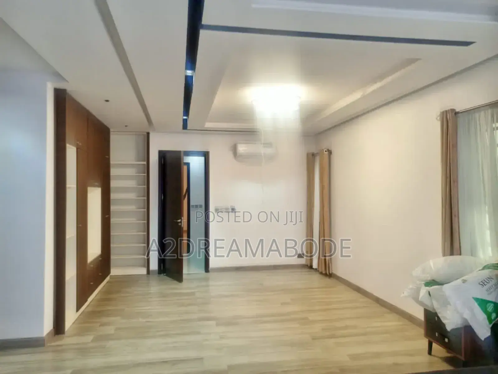 Furnished 5bdrm Duplex in Ikeja Gra for rent in Ikeja GRA