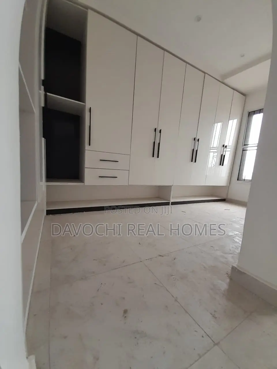 5bdrm Apartment in Oniru, Vi., Victoria Island Extension for sale in Victoria Island Extension