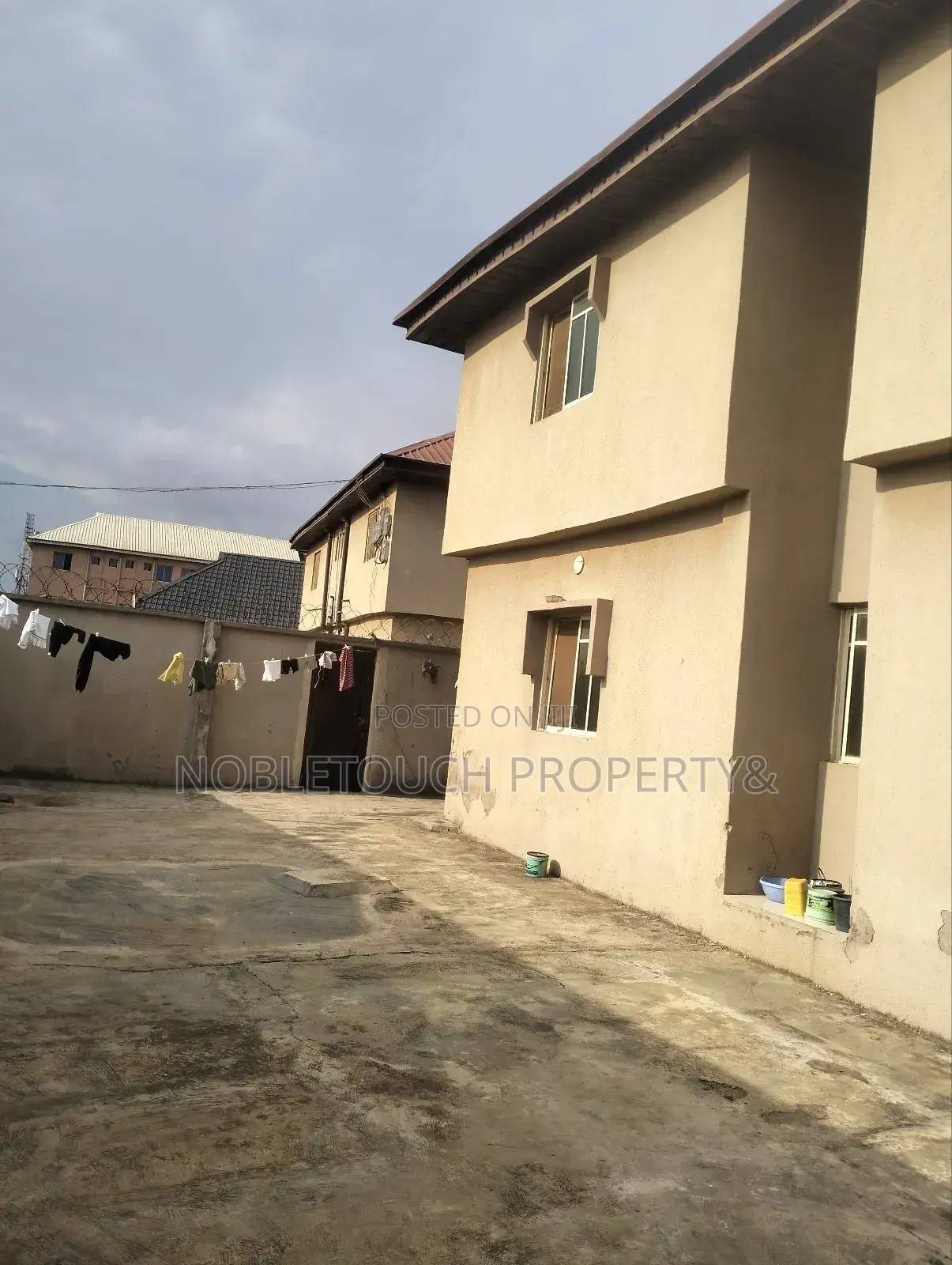 3bdrm Block of Flats in Agric Road Egan for sale in Egan