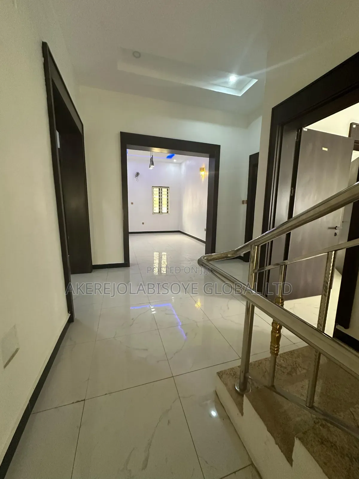 6bdrm Duplex in In An Estate Karsana for sale in Gwarinpa