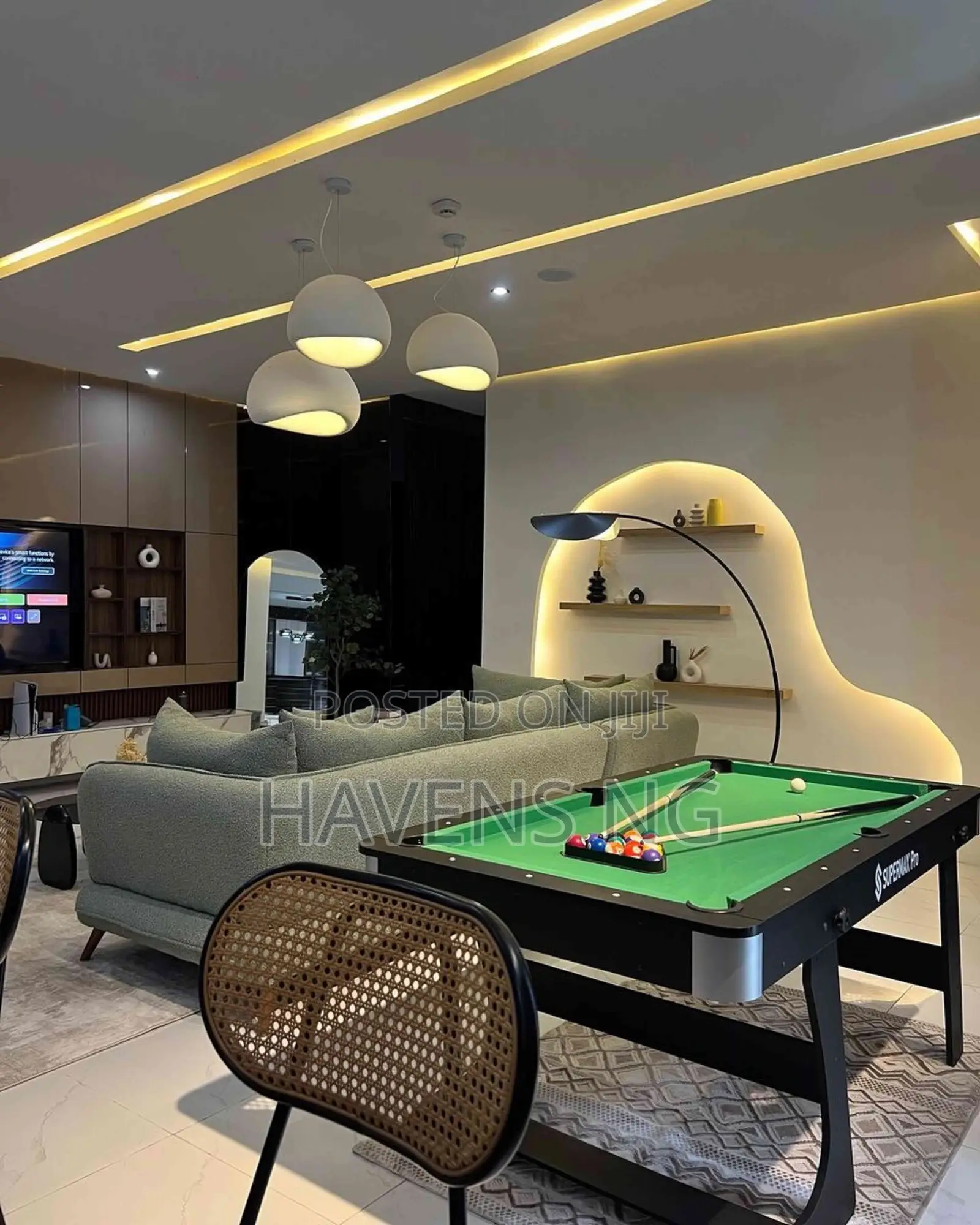 Luxury 2-Bedroom Apartment Available for Shortlet in Lekki Phase 1