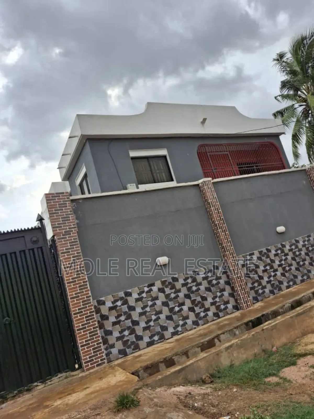 Luxery 21 Rooms Hotel 4 Sale Iguando Roi in Igando / Ikotun/Igando