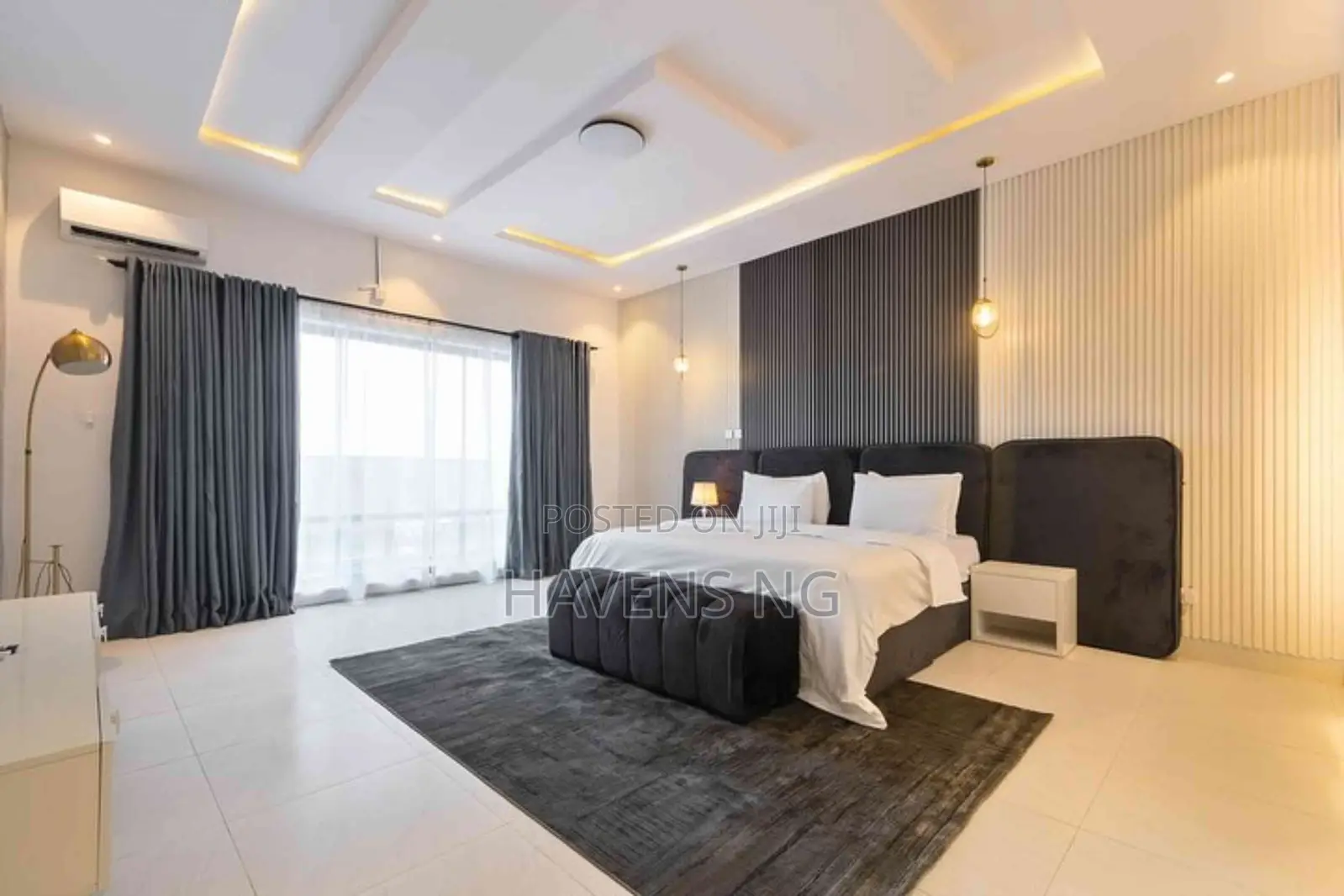 Beautiful and Luxurious 3-Bedroom Apartment With Sea View in Lekki Phase 1