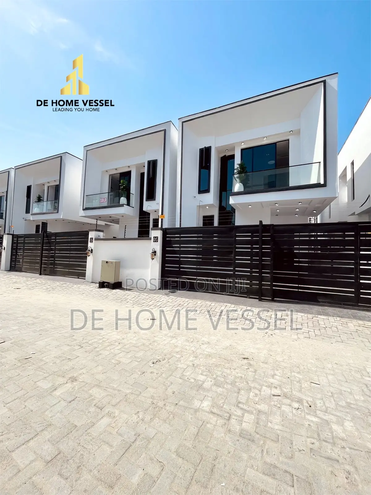 4bdrm Duplex in Ikate for sale in Ikate