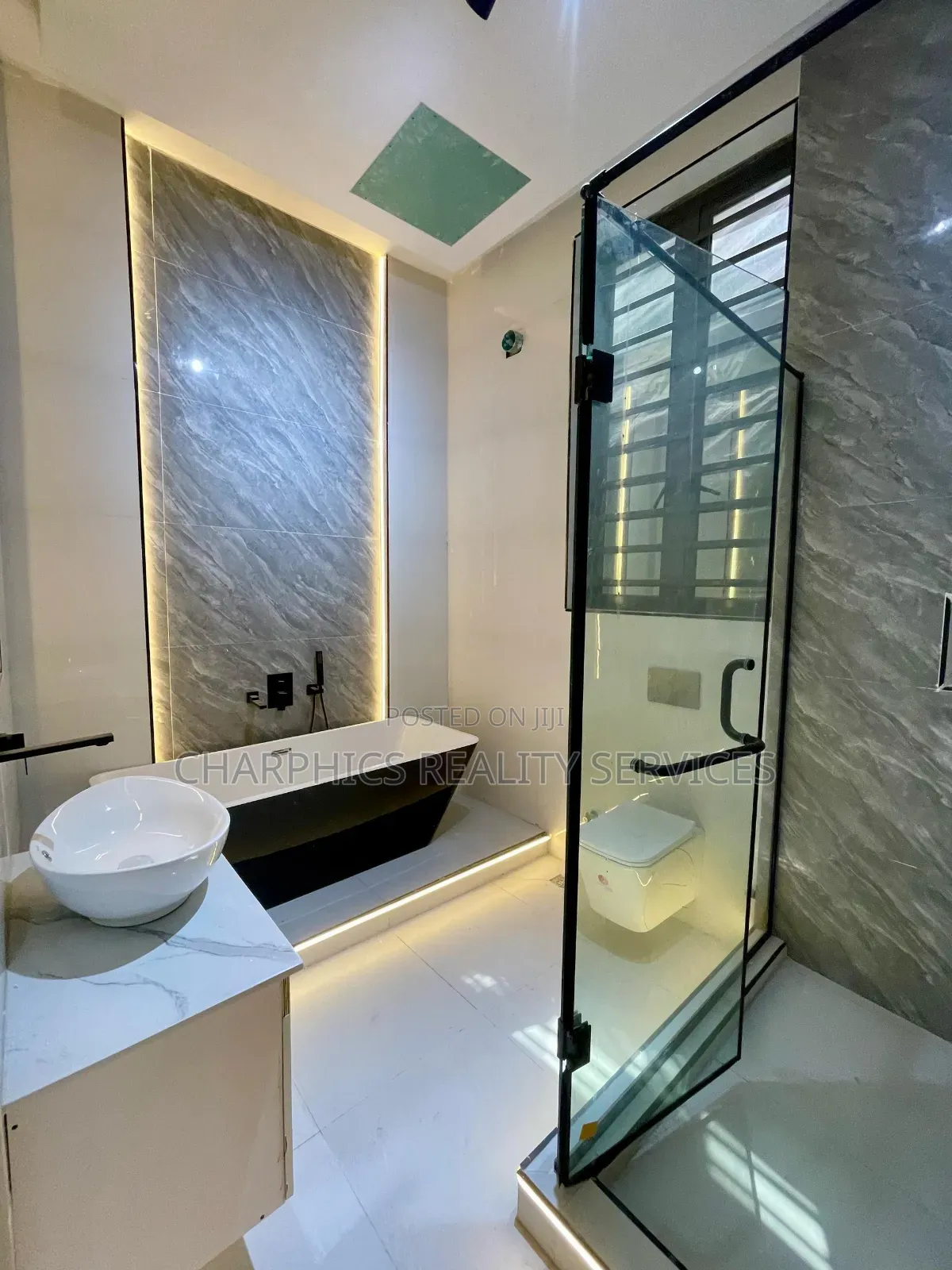 5bdrm Duplex in Ajah for sale in Ajah