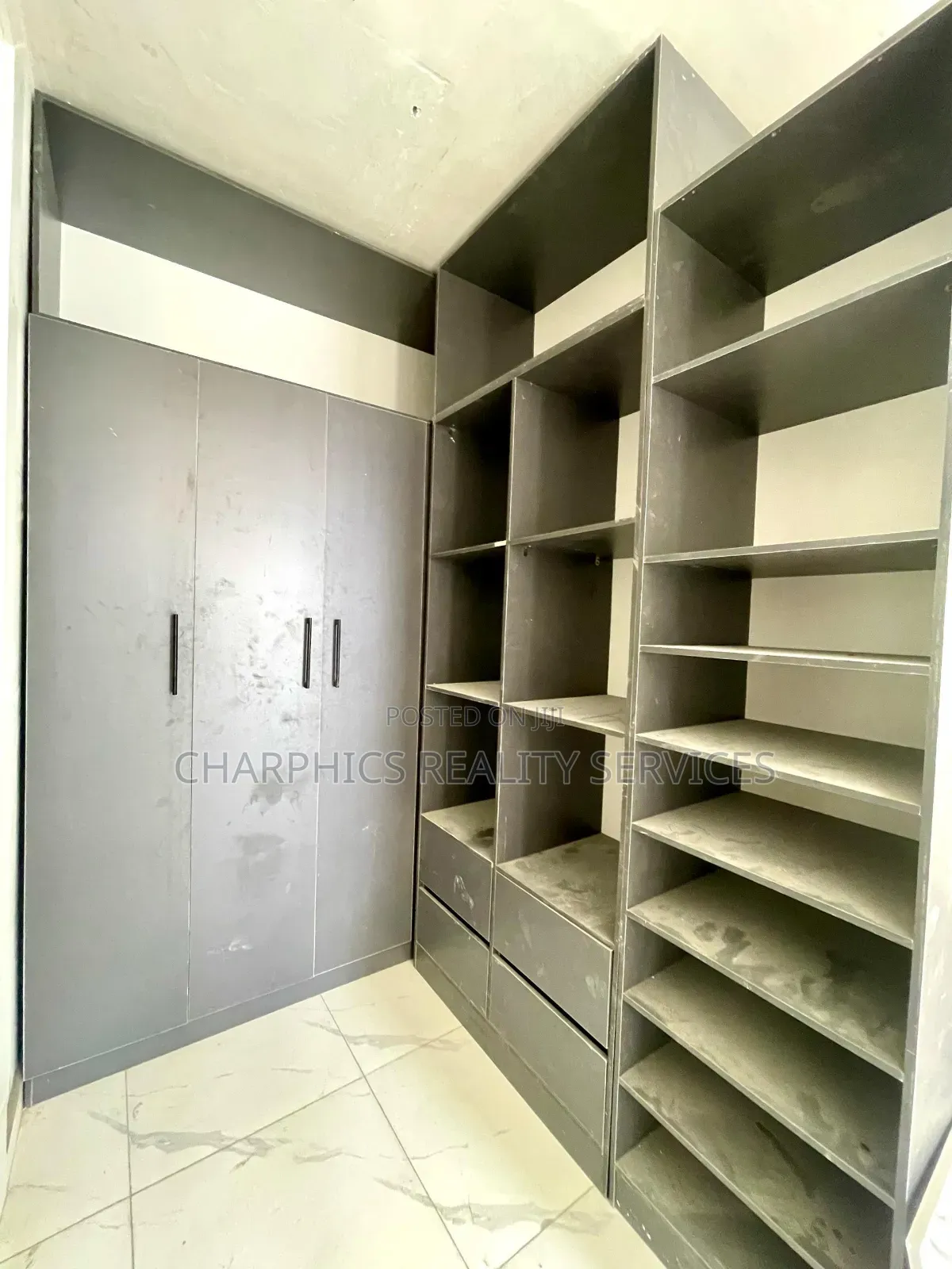 2bdrm Apartment in Ikate for sale in Ikate