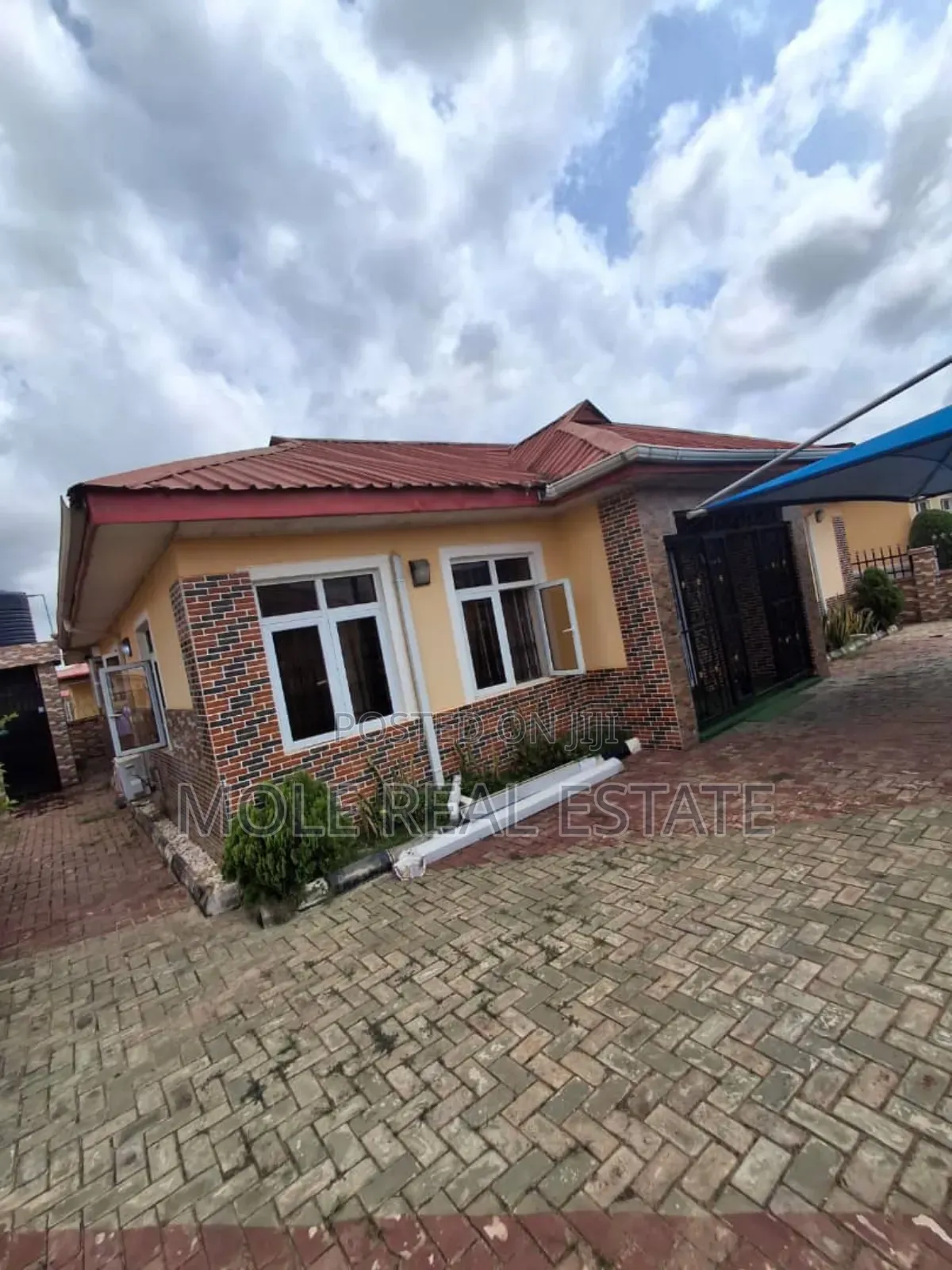 Luxery 3 Bedroom Bungalow Ishefun Ayobo in Ayobo
