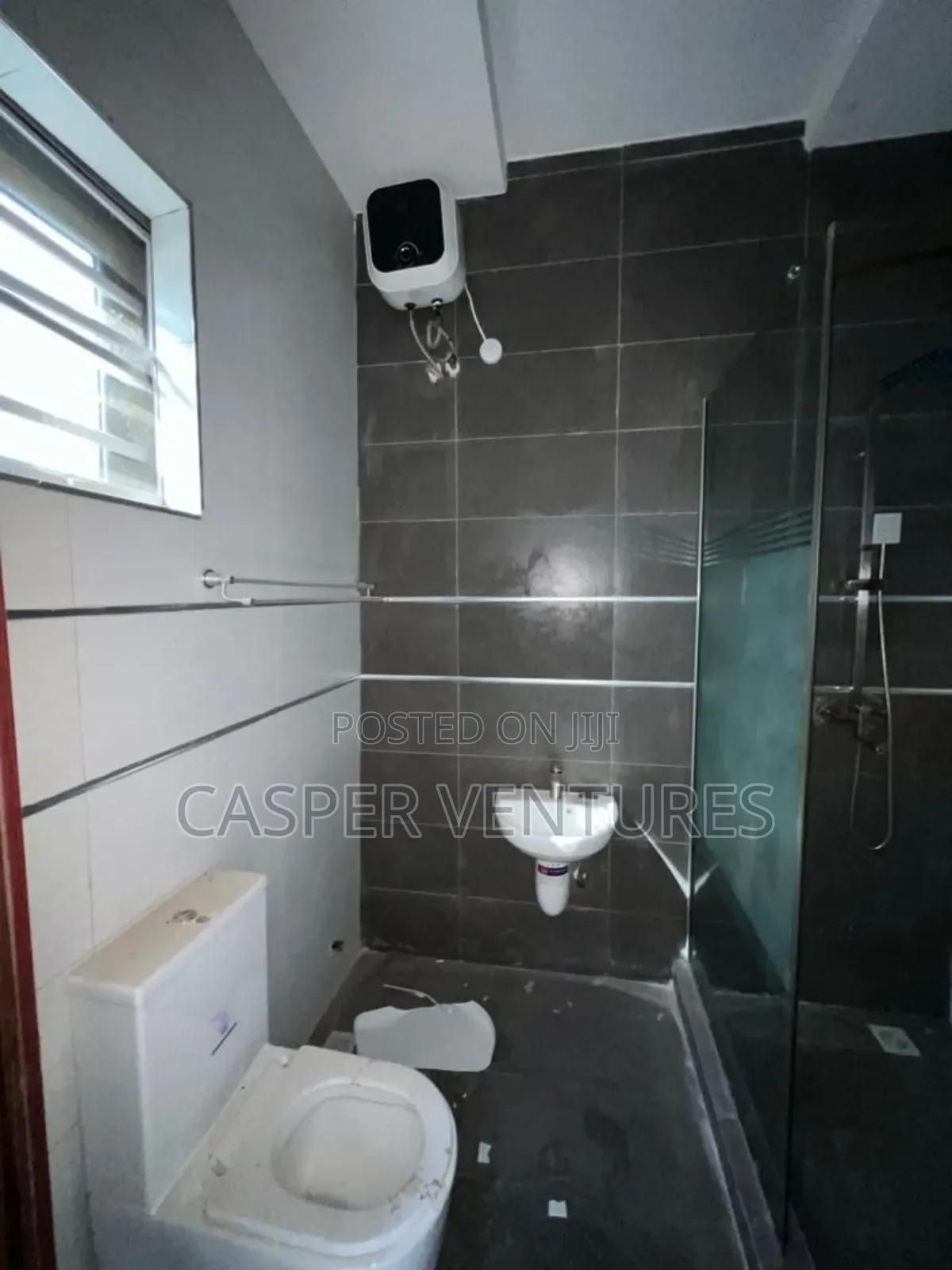 1bdrm Shared Apartment in Gbangbala, Ikate for rent in Ikate